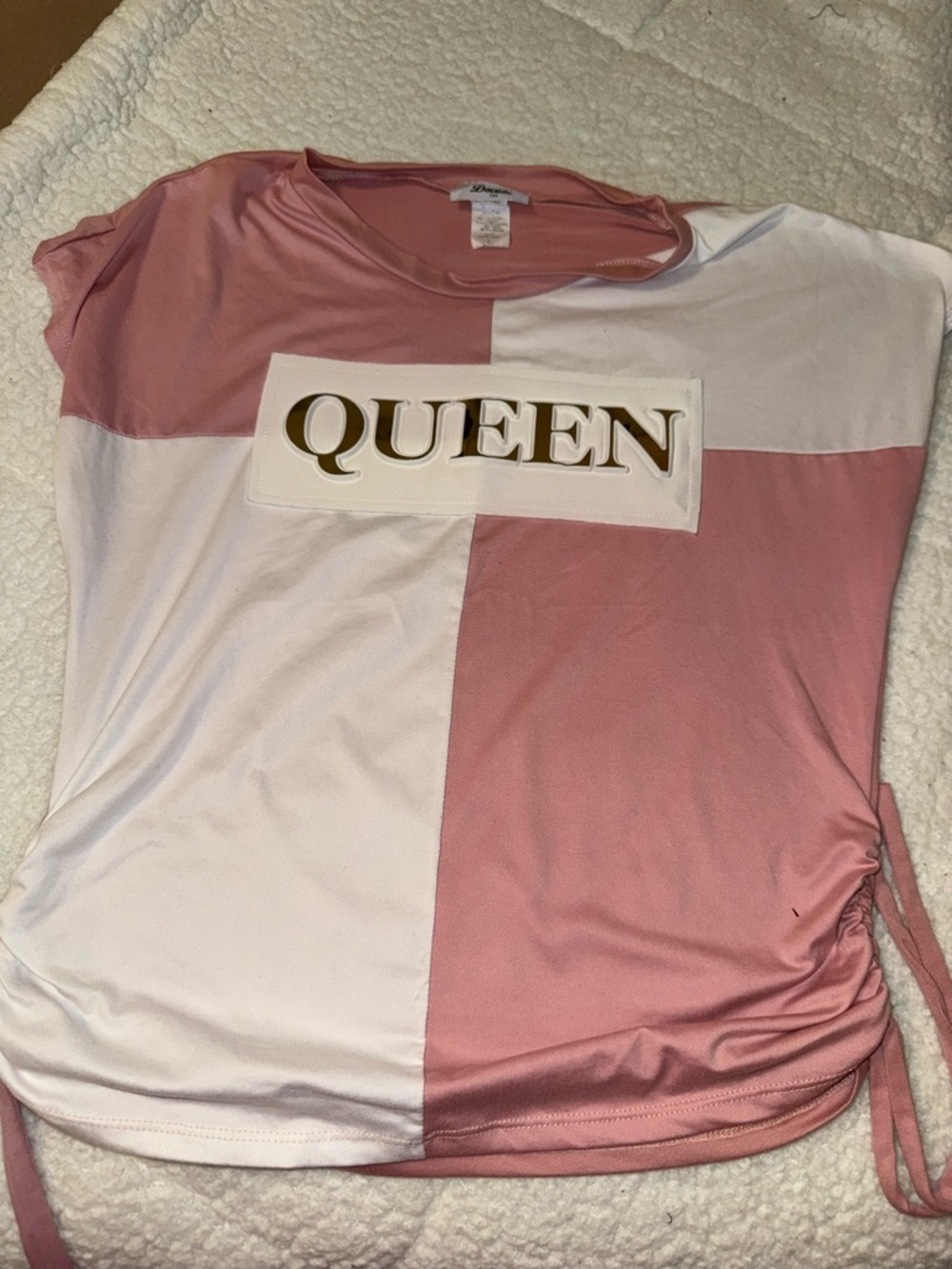 Que Pink & White Colorblock Short Sleeve Tee